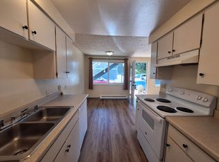 1920 Alabama St #6, Bellingham, WA 98229