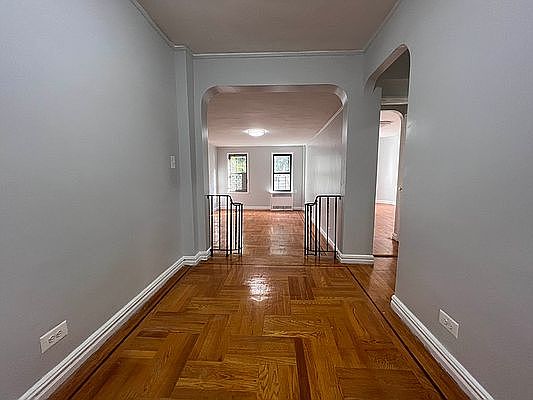 1st image of 729 W 186th St #2LL