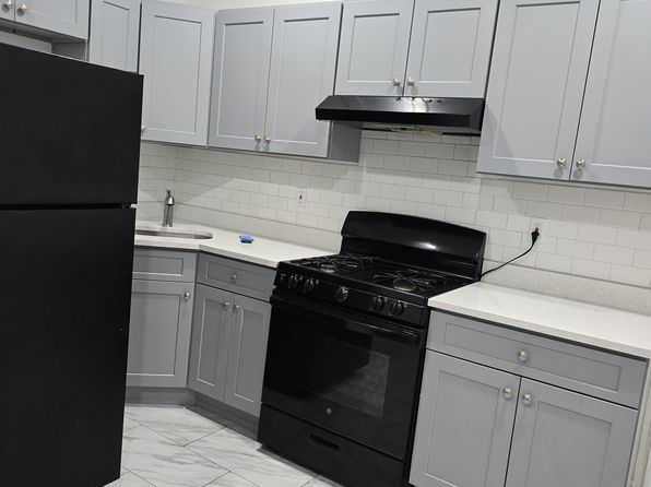190 Clinton Ave APT 2