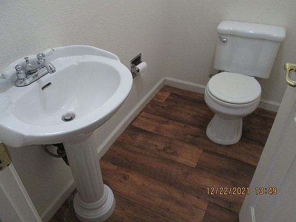 3rd image of 275 W D St Unit A-g