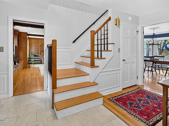 3rd image of 1376 Ruffner Court
