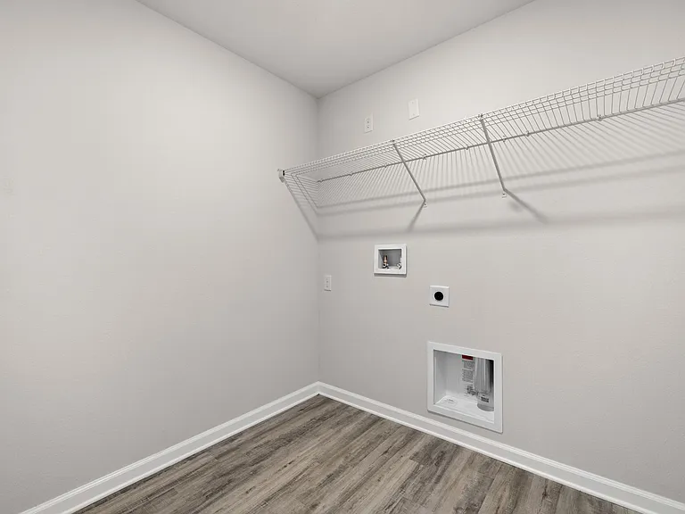 7337 Morningside Dr — Photo 27