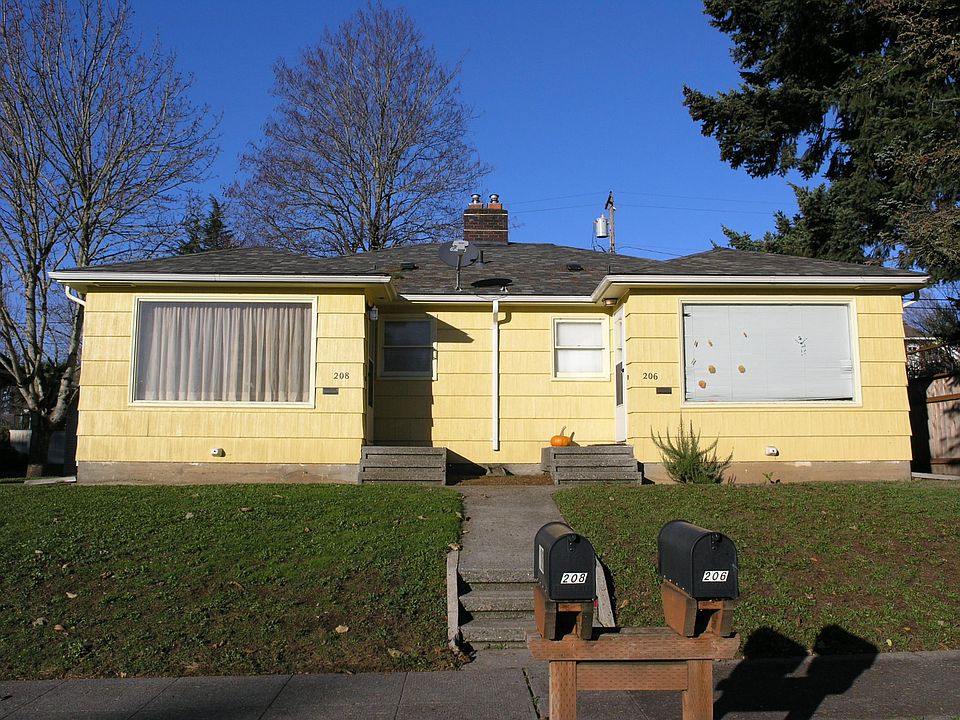 1st image of 208 W 28th St