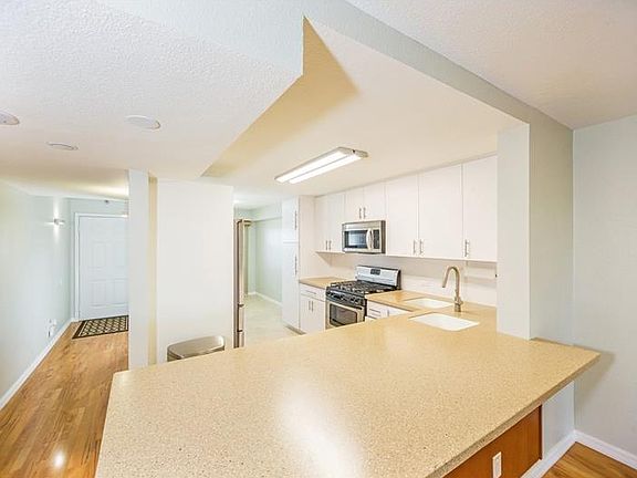 3rd image of 5400 Park St N APT 604