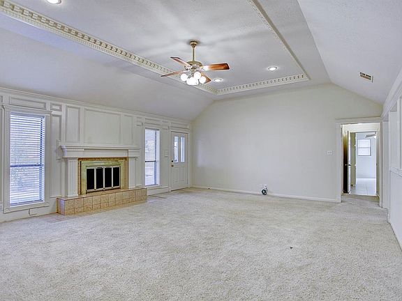 5th image of 31203 Stella Ln