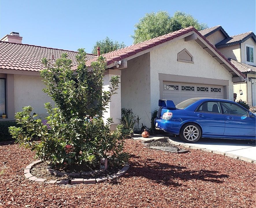1st image of 25967 Summer Hill Ct