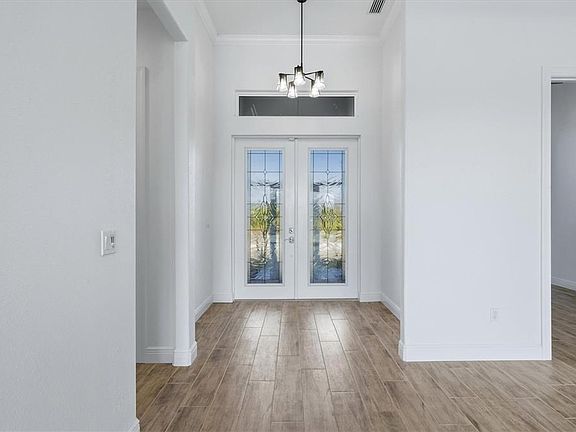 5th image of 8314 Tracy Cir
