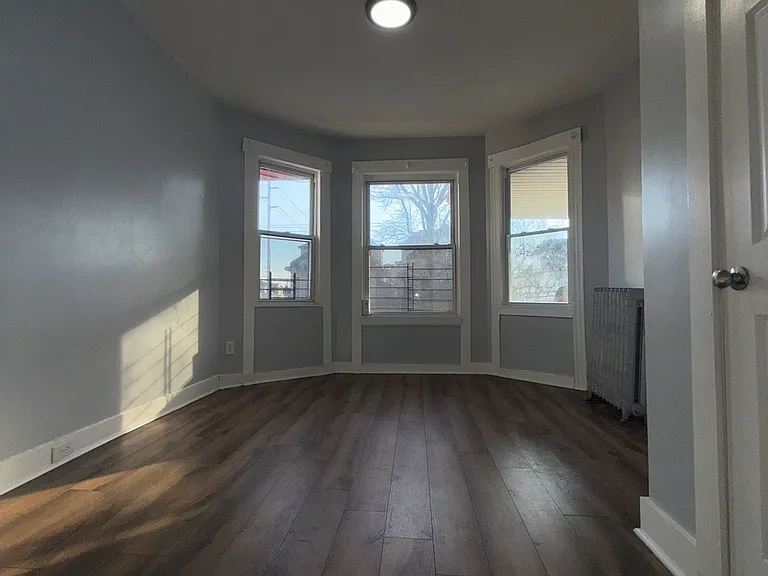 477 Park Ave #1 — Photo 3