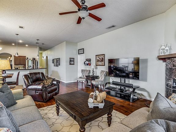 5th image of 11426 Newberry Dr
