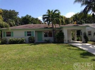 2070 Pleasant Dr, North Palm Beach, FL 33408