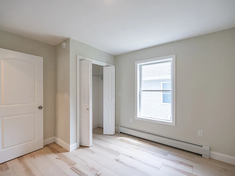 7 Russell Ave #2 — Photo 5