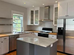 505 Main St #1, Watertown, MA 02472