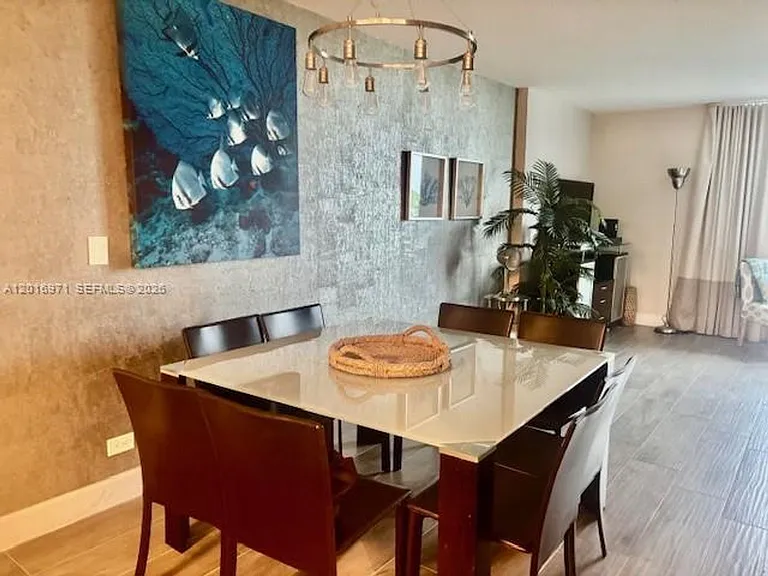 2301 Collins Ave #528 — Photo 14