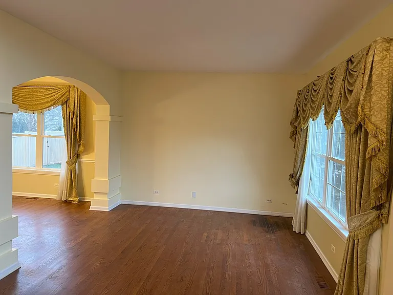2034 Bunker Cir — Photo 32