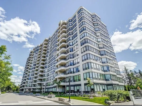 8501 Bayview Ave, Richmond Hill, ON