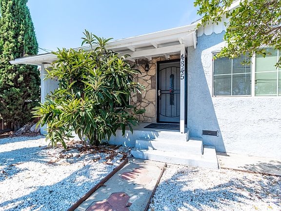 3rd image of 4845 Lennox Blvd