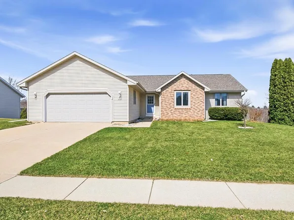 213 Wollet DRIVE, Fort Atkinson, WI 53538