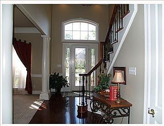 2nd image of 202 Summertree Ct