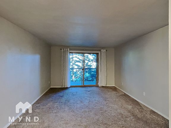 4th image of 14300 32nd Ave NE APT 304