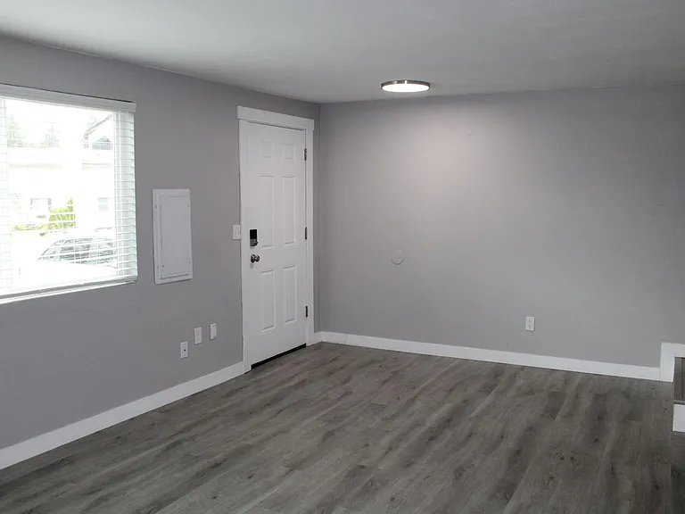 10615-10617 10th Avenue Ct S — Photo 2