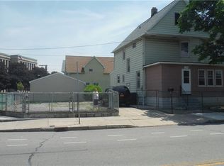 1720 S Park Ave, Buffalo, NY 14220