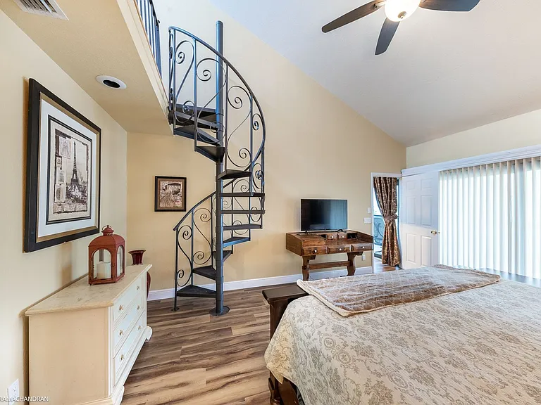 1801 Jamaica Way #331 — Photo 53