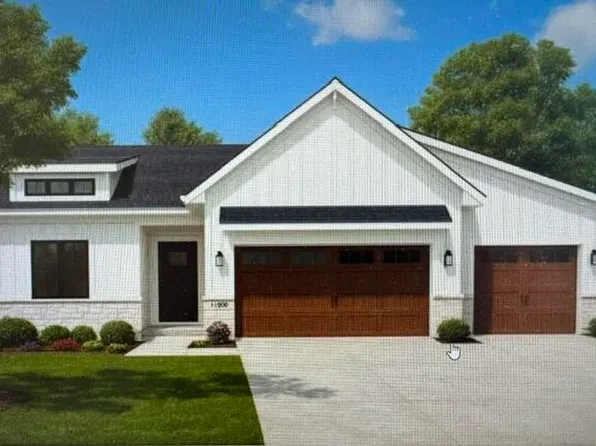 9380 Taylors Turn, Stanwood, MI 49346