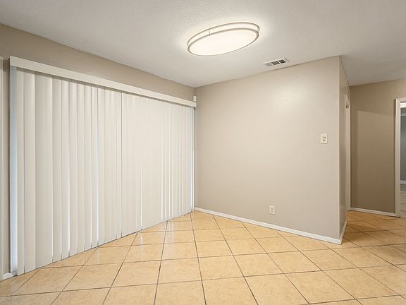 5th image of 118 Rawhide Trl