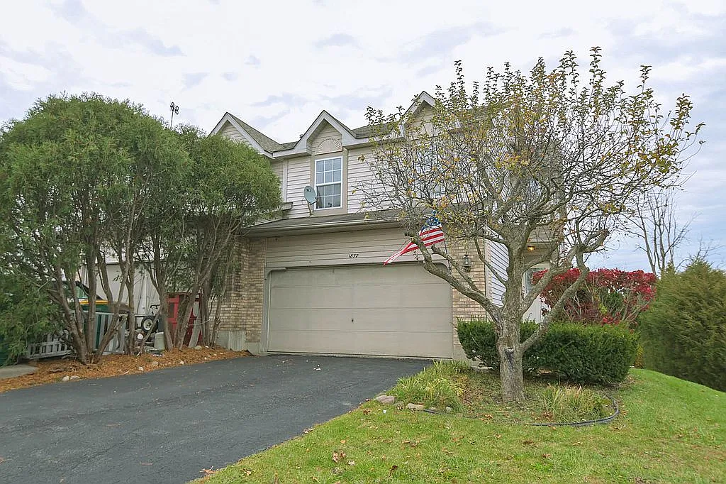 1877 N Nicole Ln photo 1