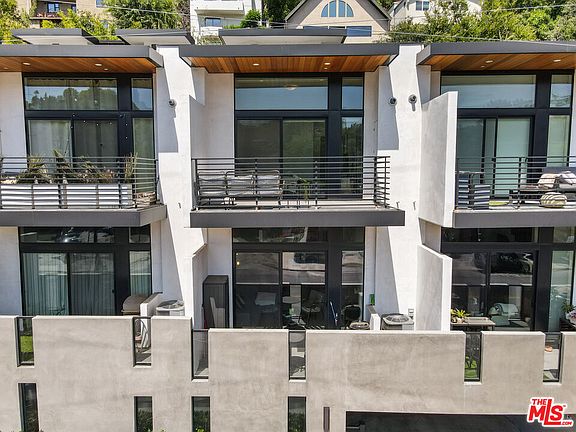 2nd image of 2241 Hyperion Ave #2