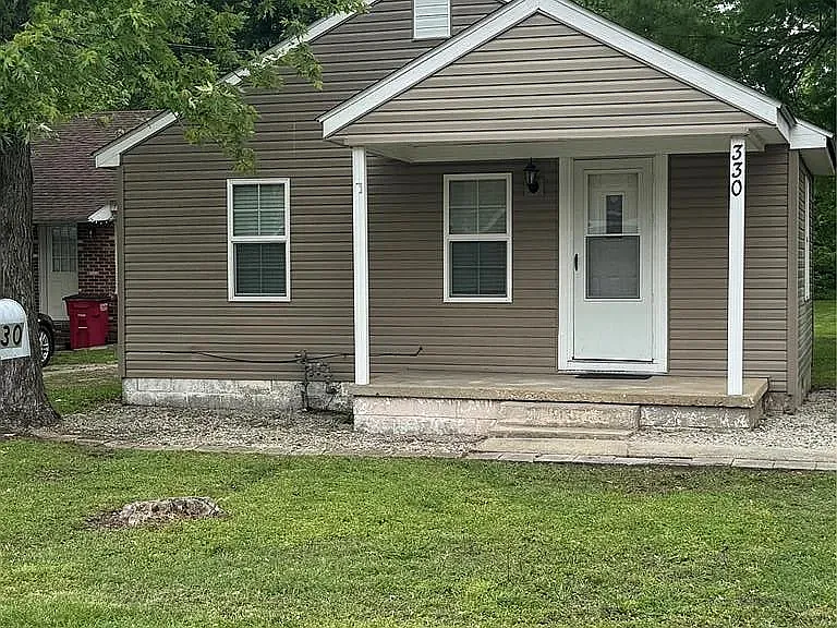 330 Crowe St — Photo 1