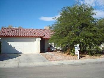1st image of 640 Autumn Moon Dr