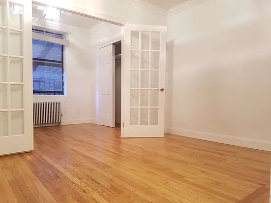 Rented by Compass | media 12