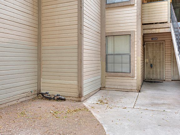 2nd image of 1668 W Park Wood Ln #162