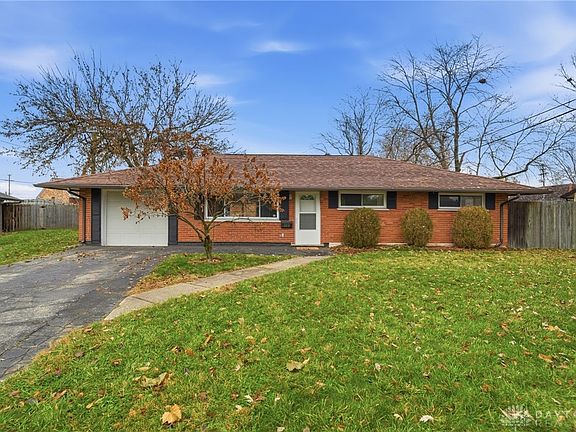 2nd image of 3519 Waterbury Dr