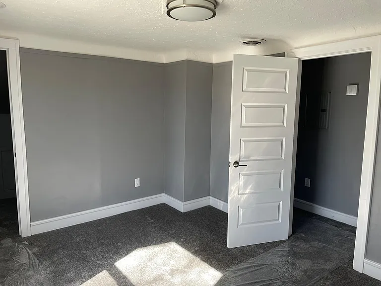 Master Bedroom 10x13