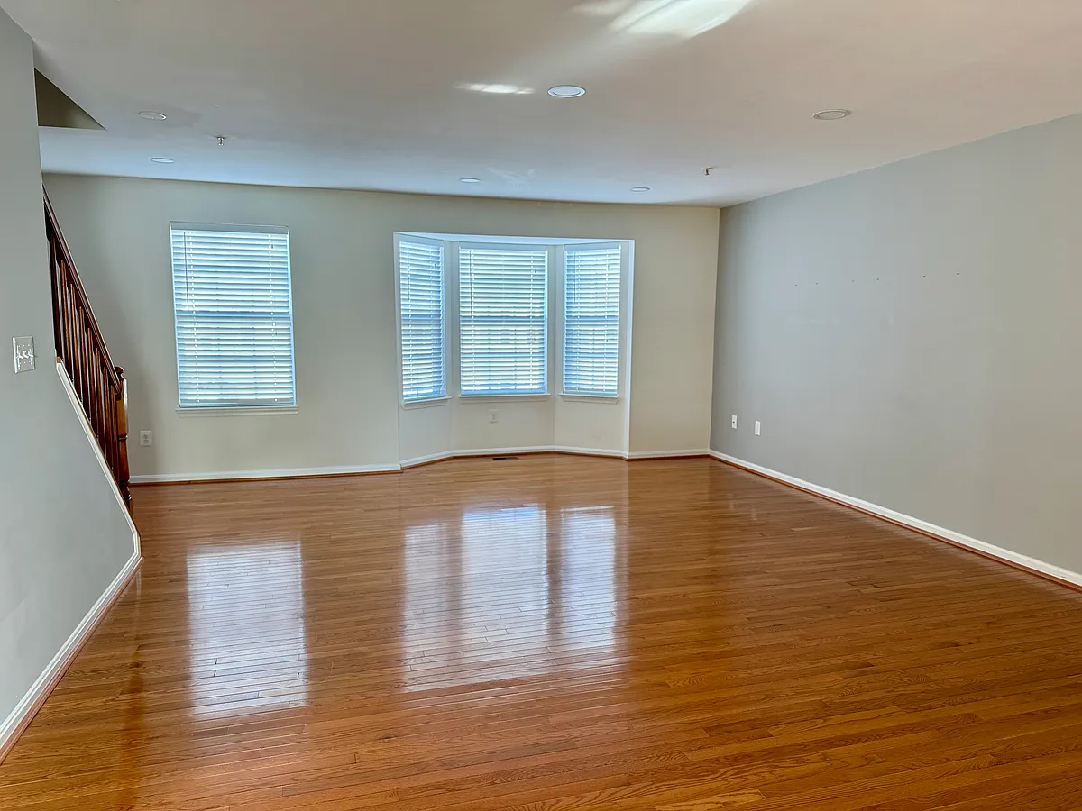 Family Room - 8841 Goose Landing Cir