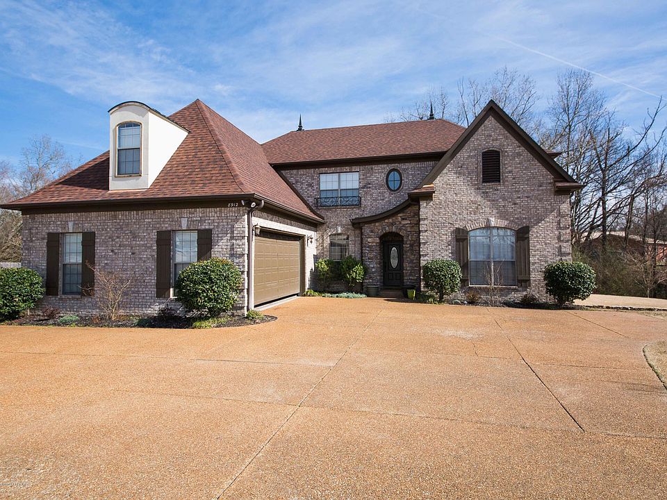 1st image of 8912 Shallow Creek Dr