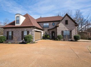 8912 Shallow Creek Dr, Olive Branch, MS 38654