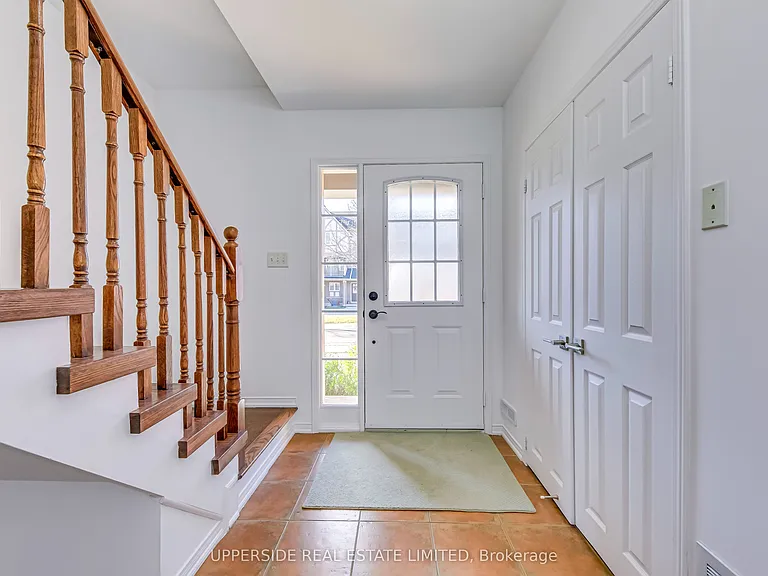 2341 Parkhaven Blvd W #5 — Photo 3