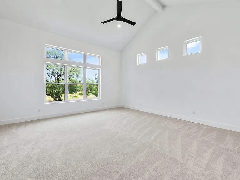 125 Stockman Dr — Photo 14