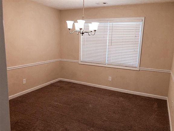 4th image of 64 Oxford Brook Way