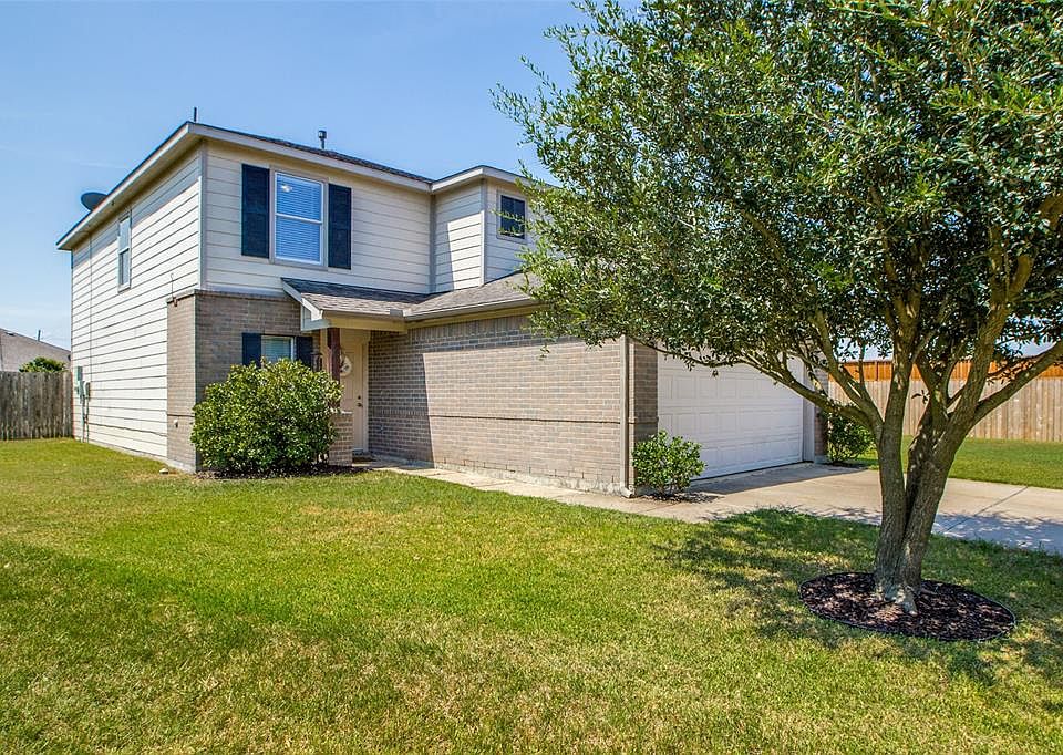 1st image of 10802 Barker Gate Ct