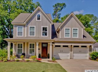 2604 Poincianna St SW, Huntsville, AL 35801