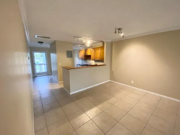 2500 Black Olive Boulevard #202, Delray Beach, FL 33445