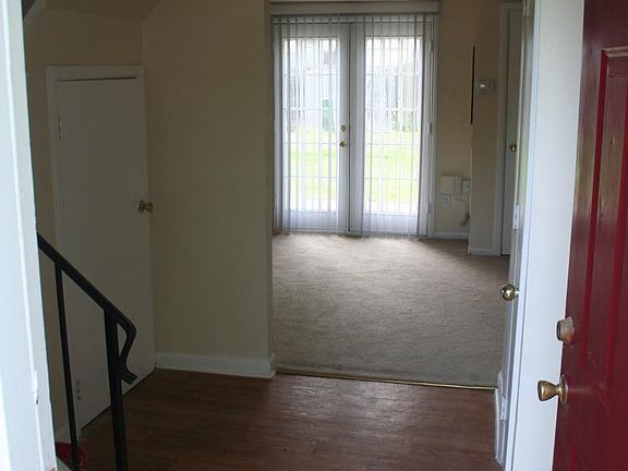 2nd image of 28 Egret Ct
