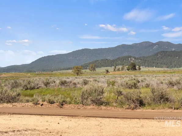 L3 B Lazy River St #2, Cascade, ID 83611