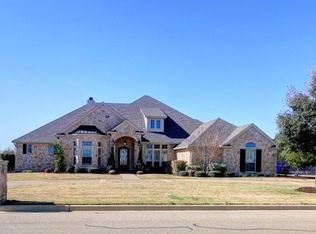 7011 Bending Trl, Mc Gregor, TX 76657