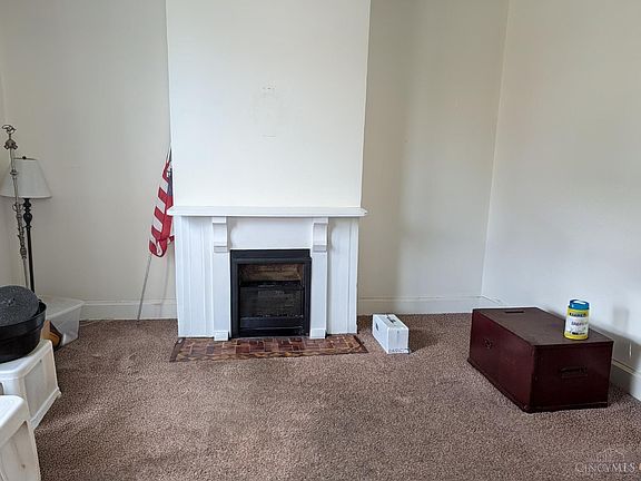 5th image of 4101 Carter Ave