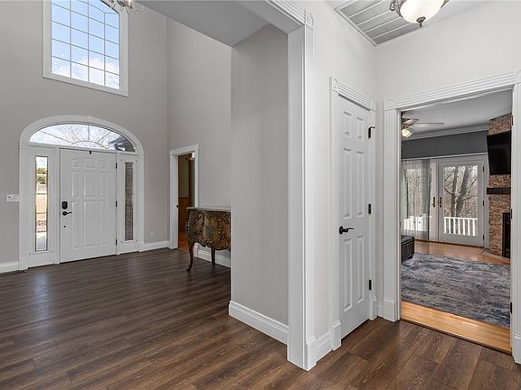 3rd image of 15792 E Seven Oaks Cir